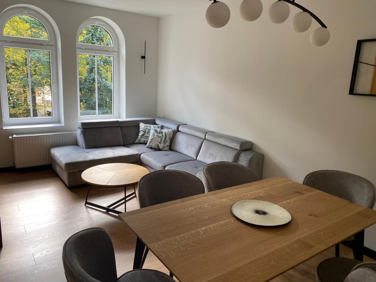 Apartamenty Przy Parku Szwedzkim Szczawno-Zdroj Buitenkant foto